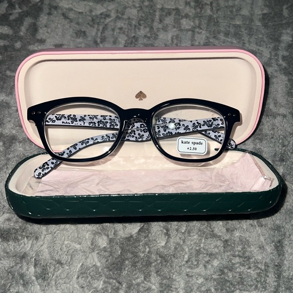 Kate Spade Readers 2.50 - Picture 1 of 3